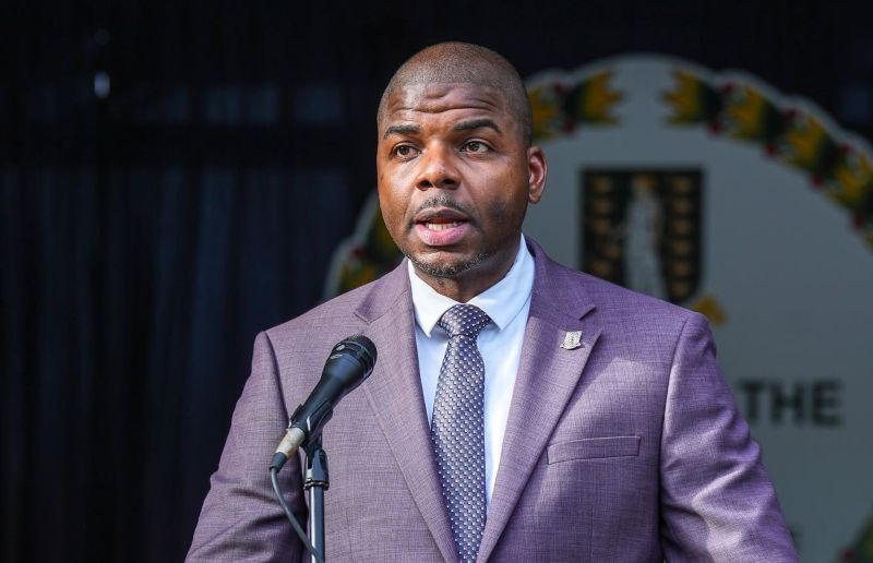Premier Tells ESHS Graduates Greater Self-Governance Has Driven BVI's Educational Progress