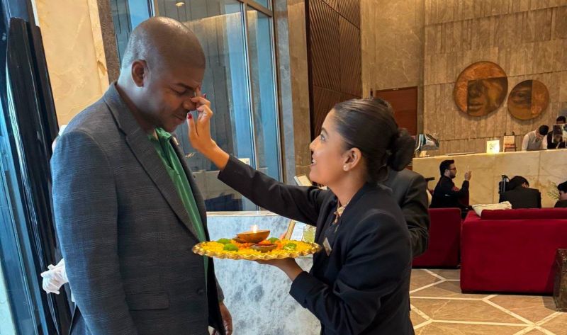 Warm Welcome For Premier, Delegation In India